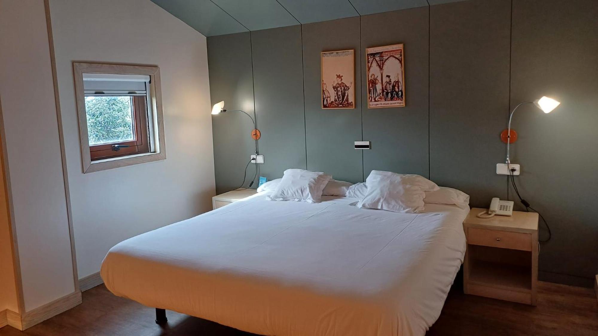 Ruta Jacobea Hotell Lavacolla Eksteriør bilde