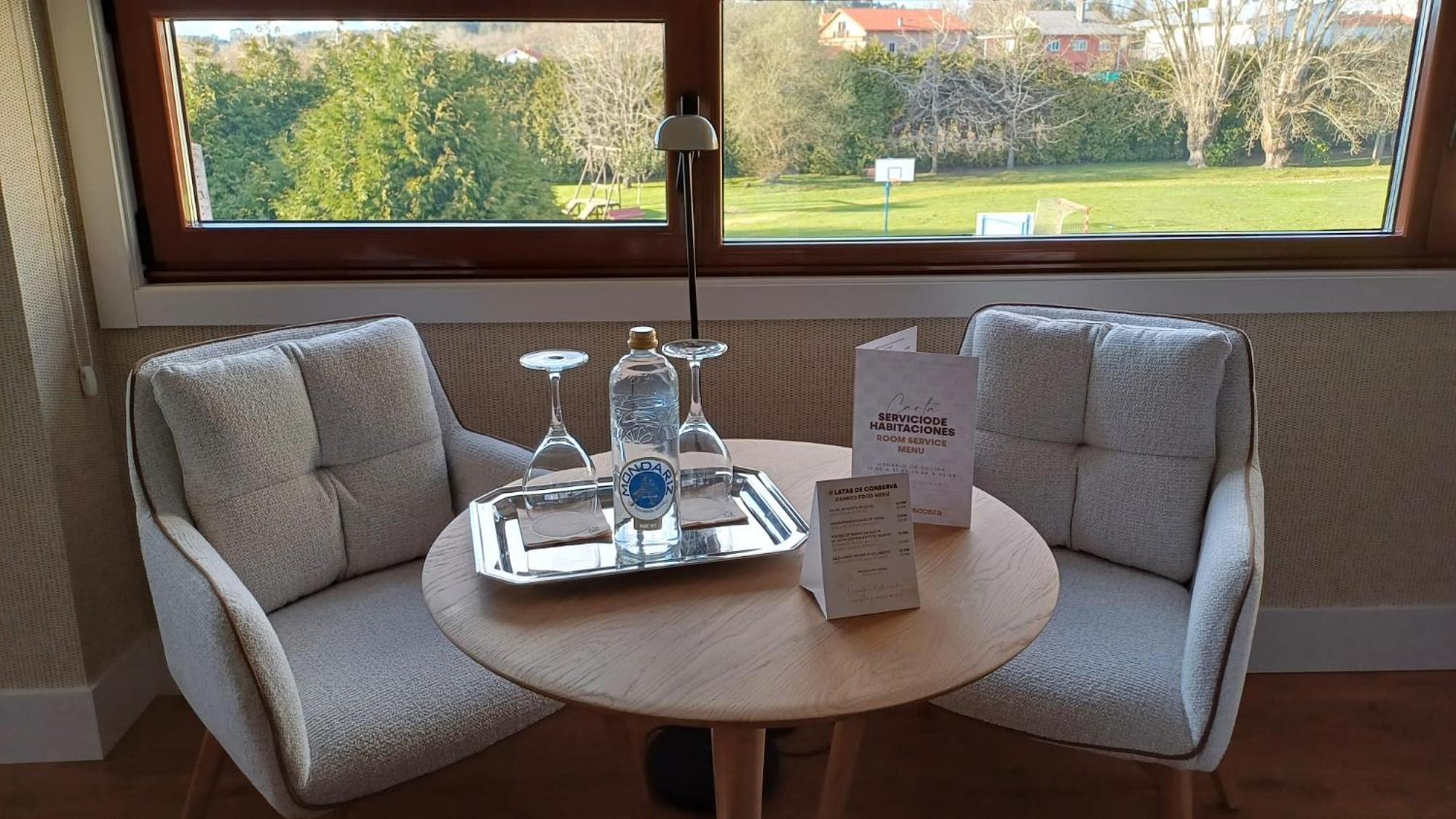 Ruta Jacobea Hotell Lavacolla Eksteriør bilde